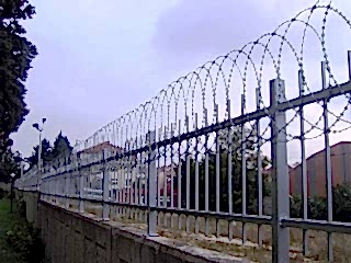 Dikenli-jiletli-tel-orgu-sistemleri (7)